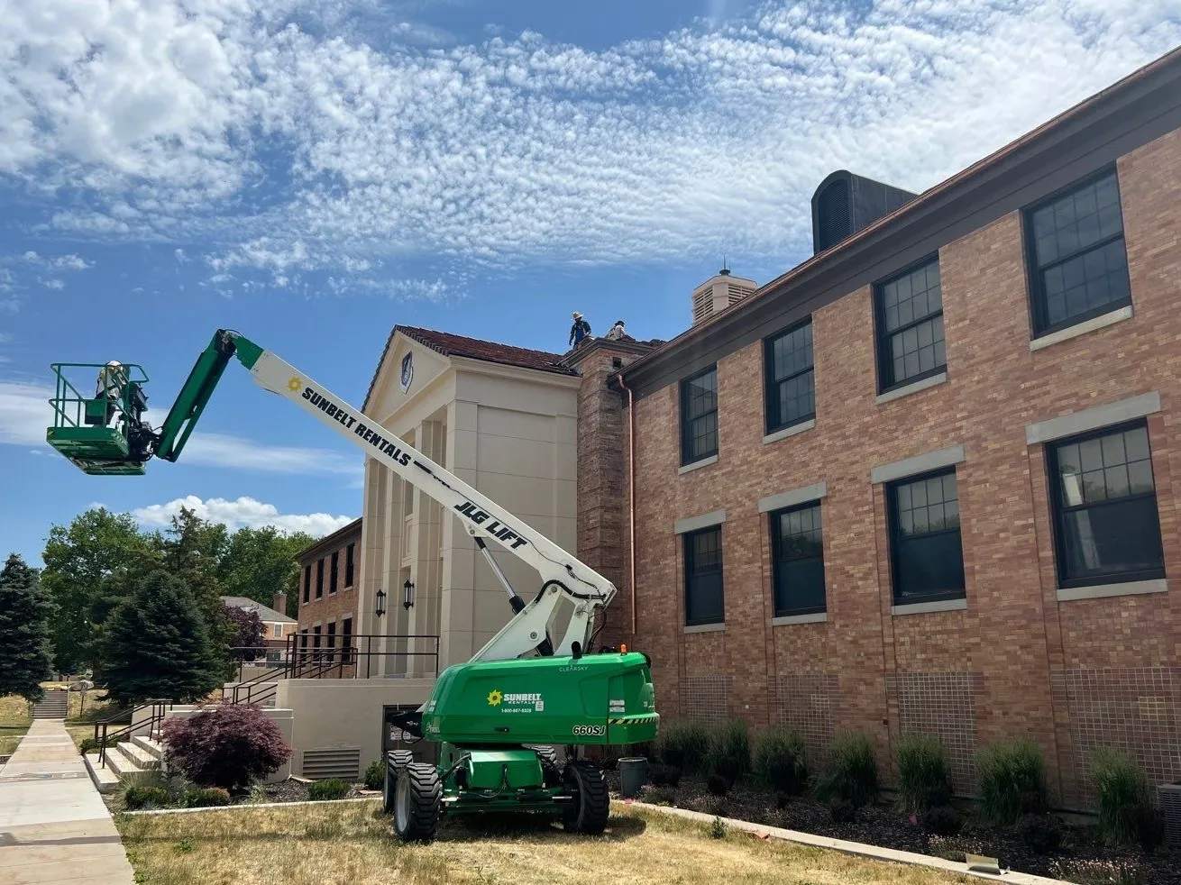 ​Commercial&nbsp;Roof Repair&nbsp;Sunland